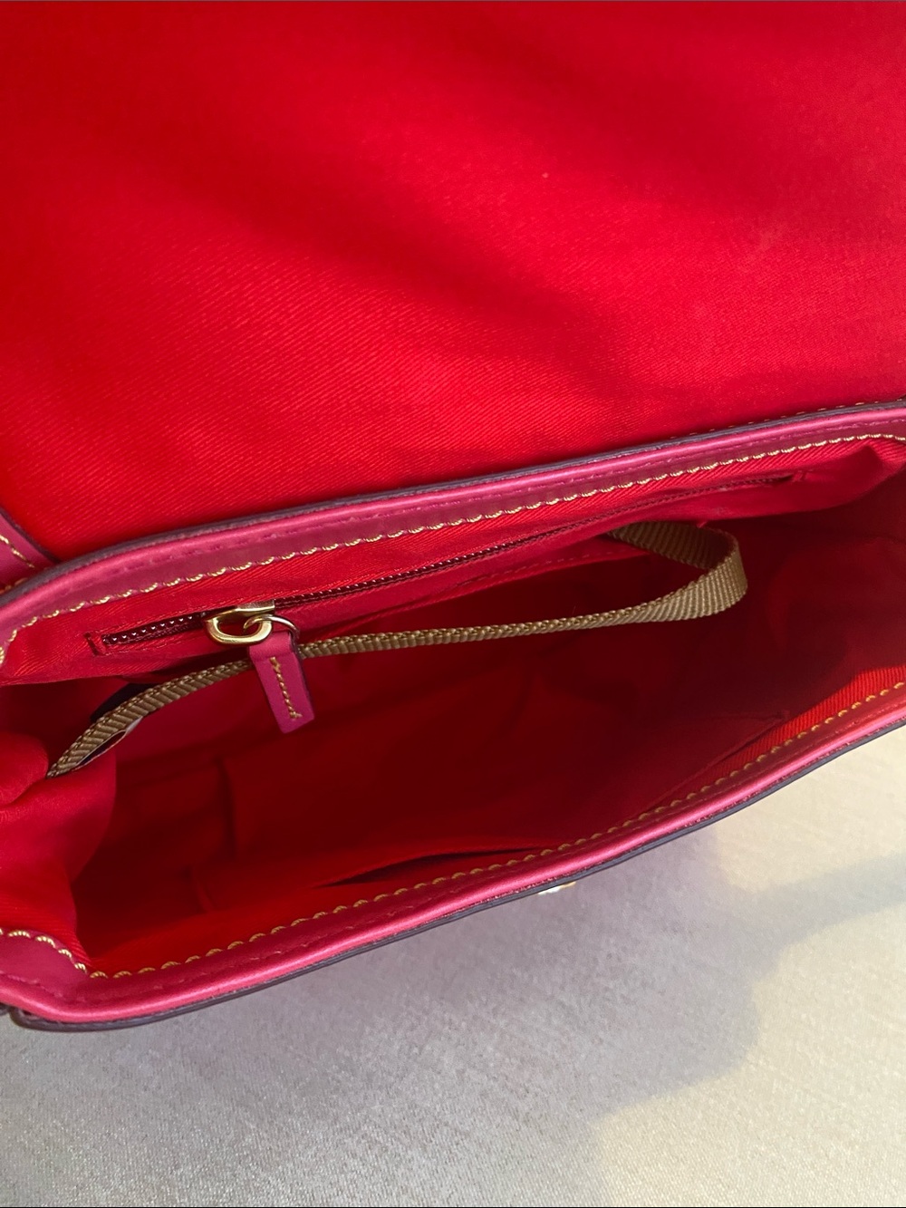 Dooney & Bourke Florentine Leather Flap Crossbody Fuchsia in pristine condition - Picture 7 of 16